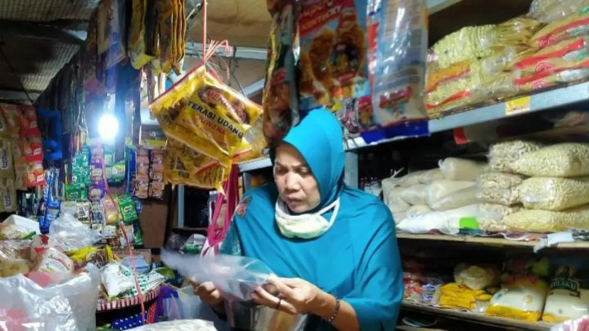 Prediksi ekonomi menurut Primbon Jawa 2026 menyebut adanya peluang besar sekaligus tantangan finansial. Simak ulasan lengkapnya.