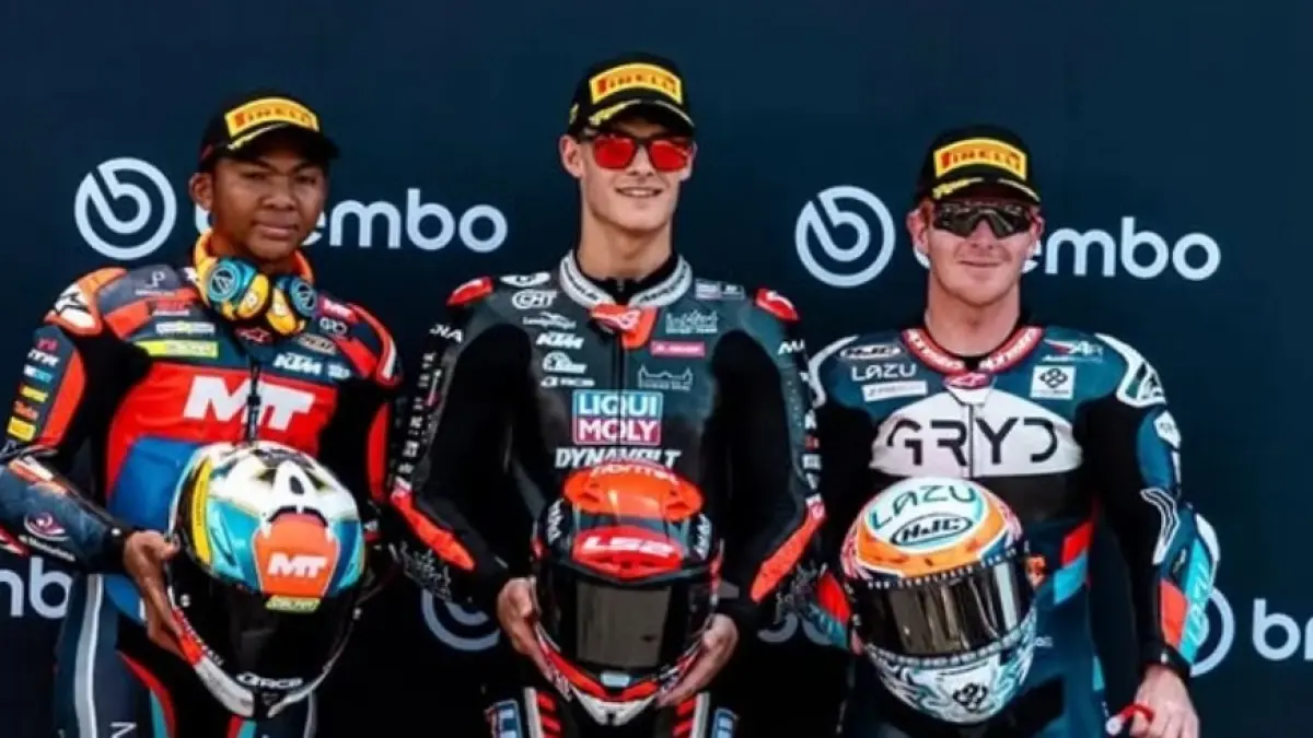 Sejarah! Hakim Danish sukses meraih podium ketiga di Moto3 GP Italia 2026. Simak perjalanan gemilang pembalap muda berbakat ini di sini!