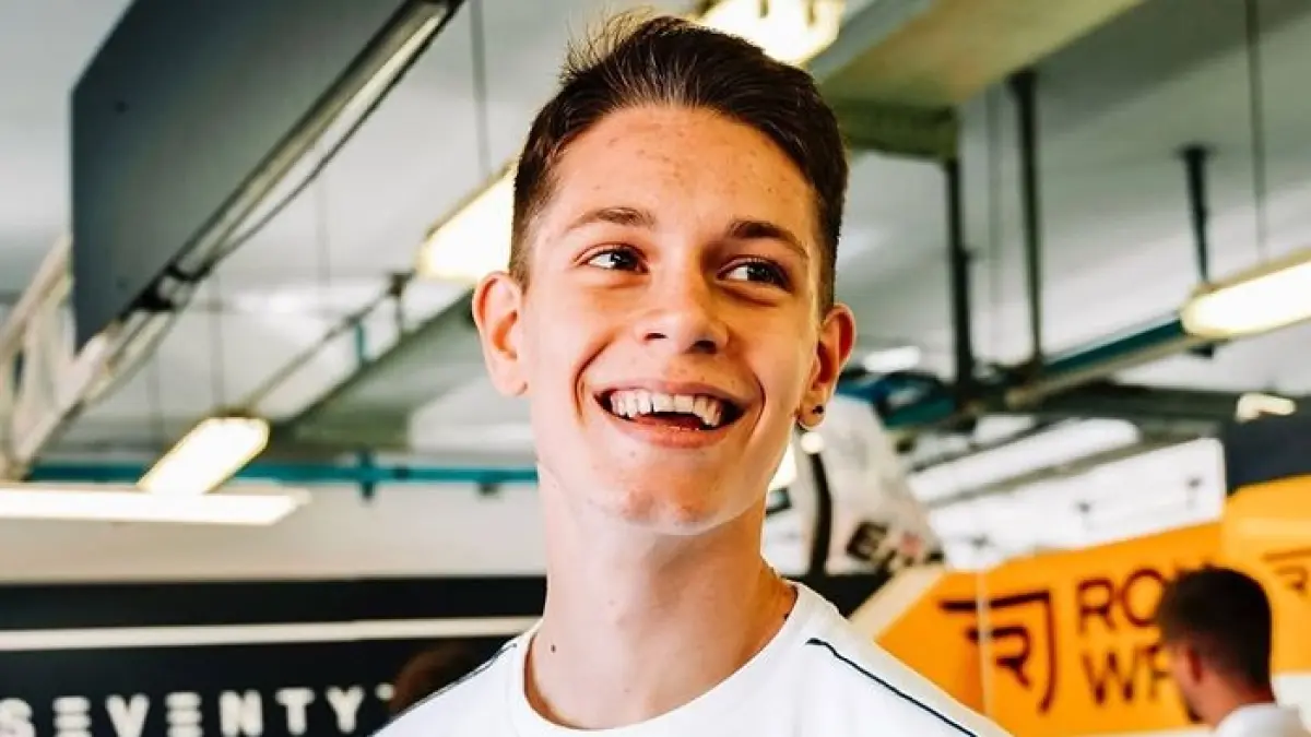 Guido Pini buka rahasia kemenangan Moto3 Austin, dapat ucapan Pecco Bagnaia dan mengaku bermimpi menjadi juara dunia MotoGP.(Gemini AI)