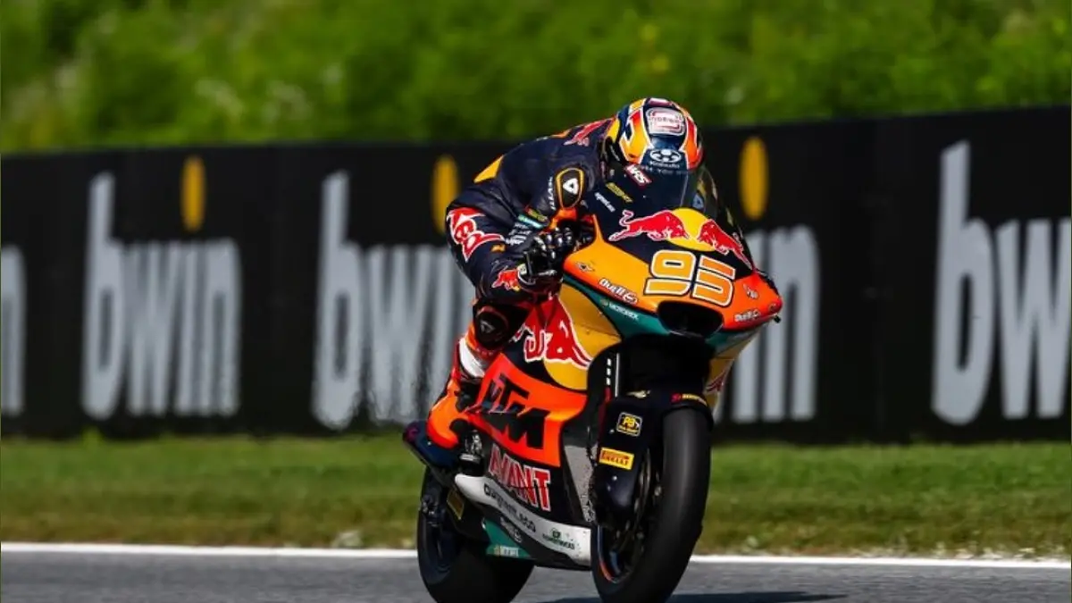 Lihat Hasil Moto3 Austria 2026 selengkapnya di sini! Drama tikungan akhir Red Bull Ring lahirkan juara baru yang emosional di podium