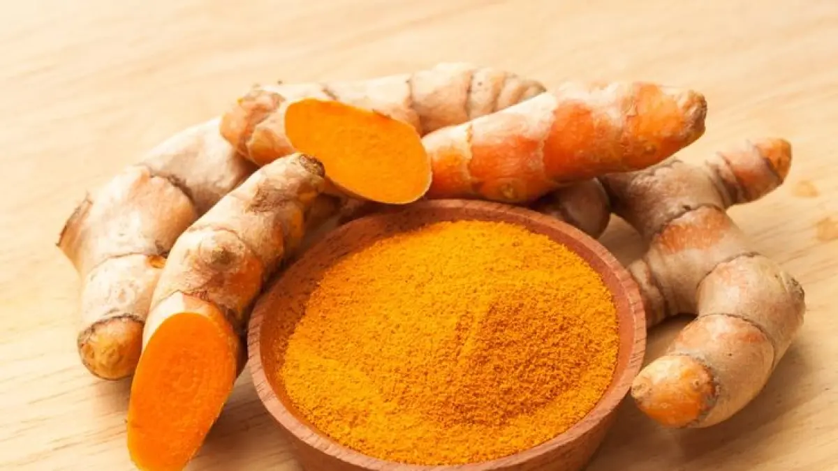 Temukan 5 manfaat kunyit bagi kesehatan: mulai dari atasi nyeri, lawan radang, hingga cegah diabetes. Simak rahasia alami jaga tubuh tetap fit!
