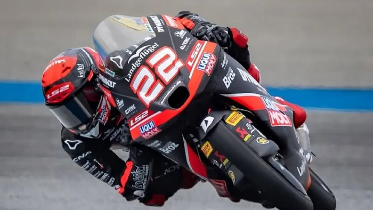 Drama Red Flag Moto3 Hungaria 2026 bikin heboh. Feda Ega Pratama finis P16 dan tetap bertahan di posisi 6 klasemen dunia.)(Pinterest) 