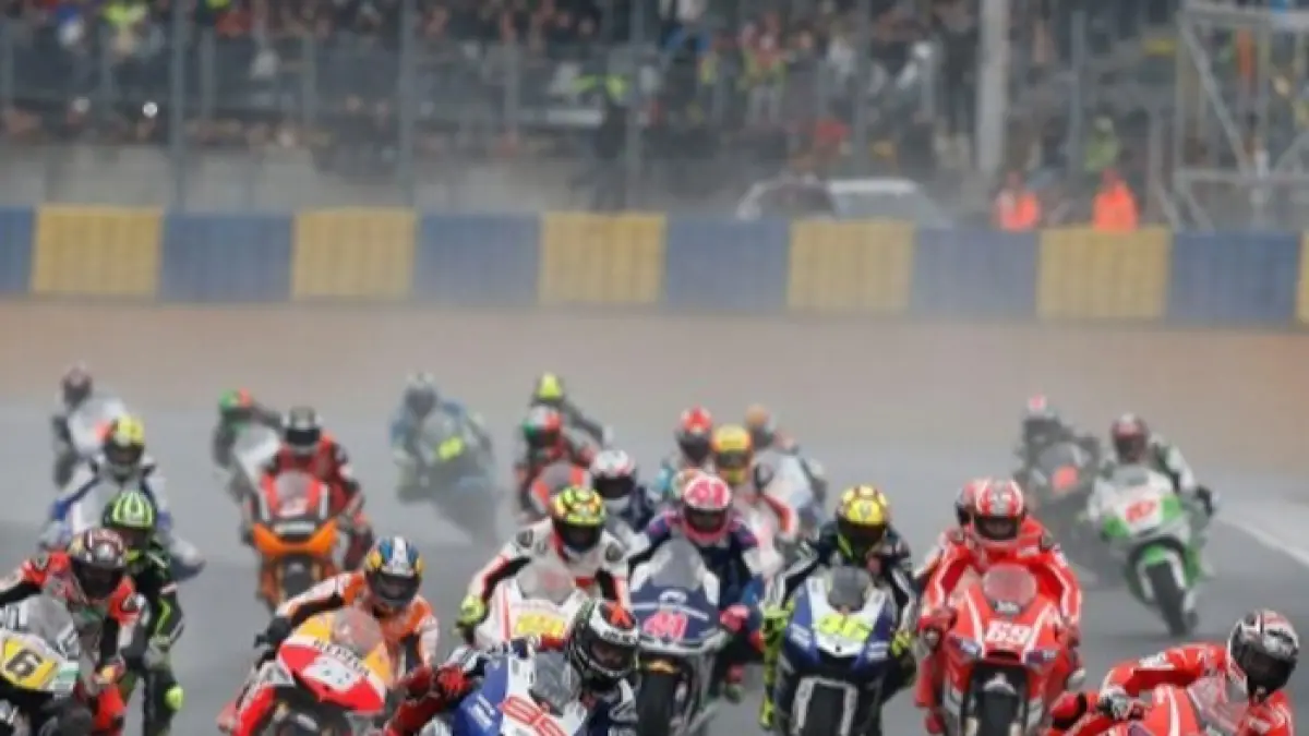 Feda Ega Pratama tembus empat besar Moto3 2026. Rumor upgrade HRC jelang GP Ceko membuat persaingan makin panas. (Pinterest) 