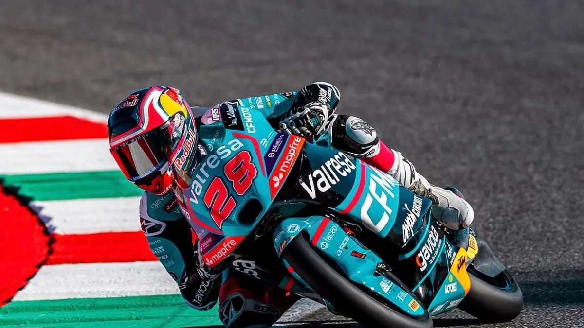 Maximo Quiles akhirnya debut di Moto3 Amerika 2025 setelah genap berusia 17 tahun. Murid Marc Marquez ini siap unjuk kemampuan. (Screenshot Instagram)