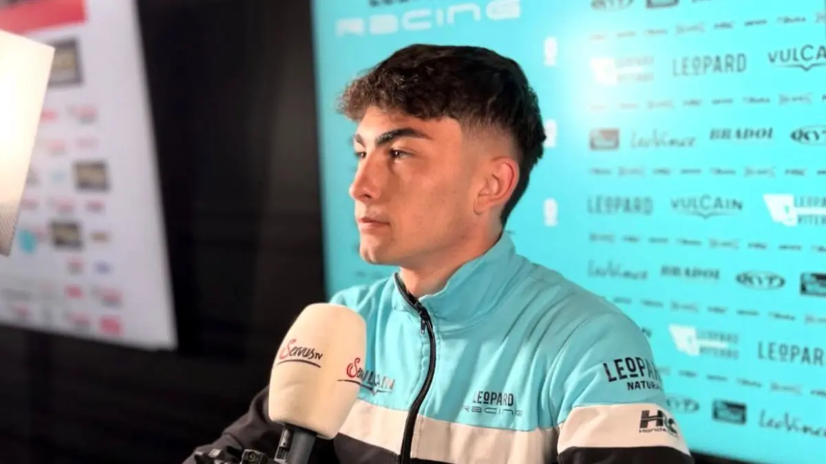 Veda Ega Pratama naik ke posisi tiga besar Moto3 2026 setelah Adrian Fernandez didiskualifikasi dari enam seri awal musim.
