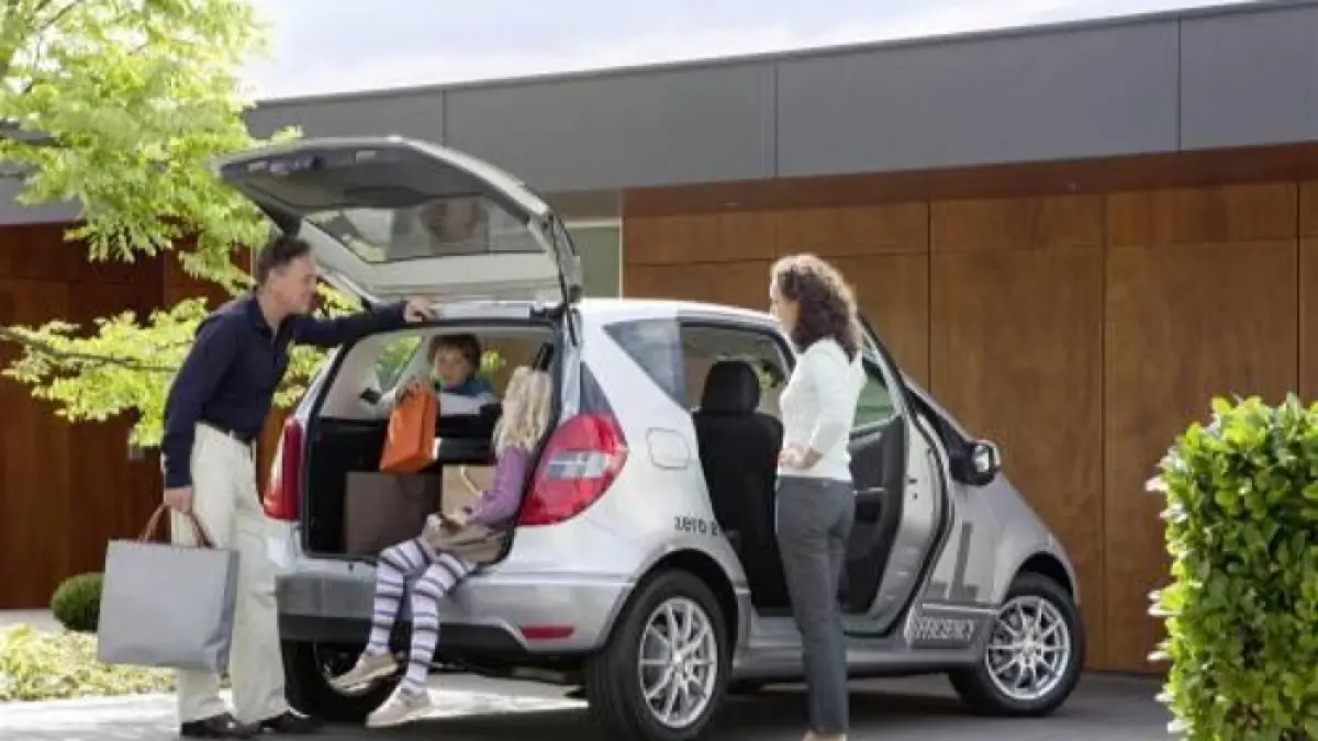 Mobil bekas di bawah Rp100 juta yang minim penyakit masih banyak diburu. Avanza, Ertiga, Jazz hingga Yaris jadi pilihan favorit. (Pinterest) 