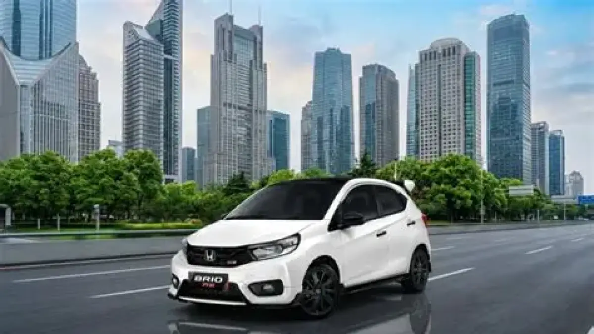 Honda Brio Satya CVT Special Edition 2026 hadir dengan kamera 360, head unit 12 inci, dan tampilan mirip Brio RS (Pinterest).