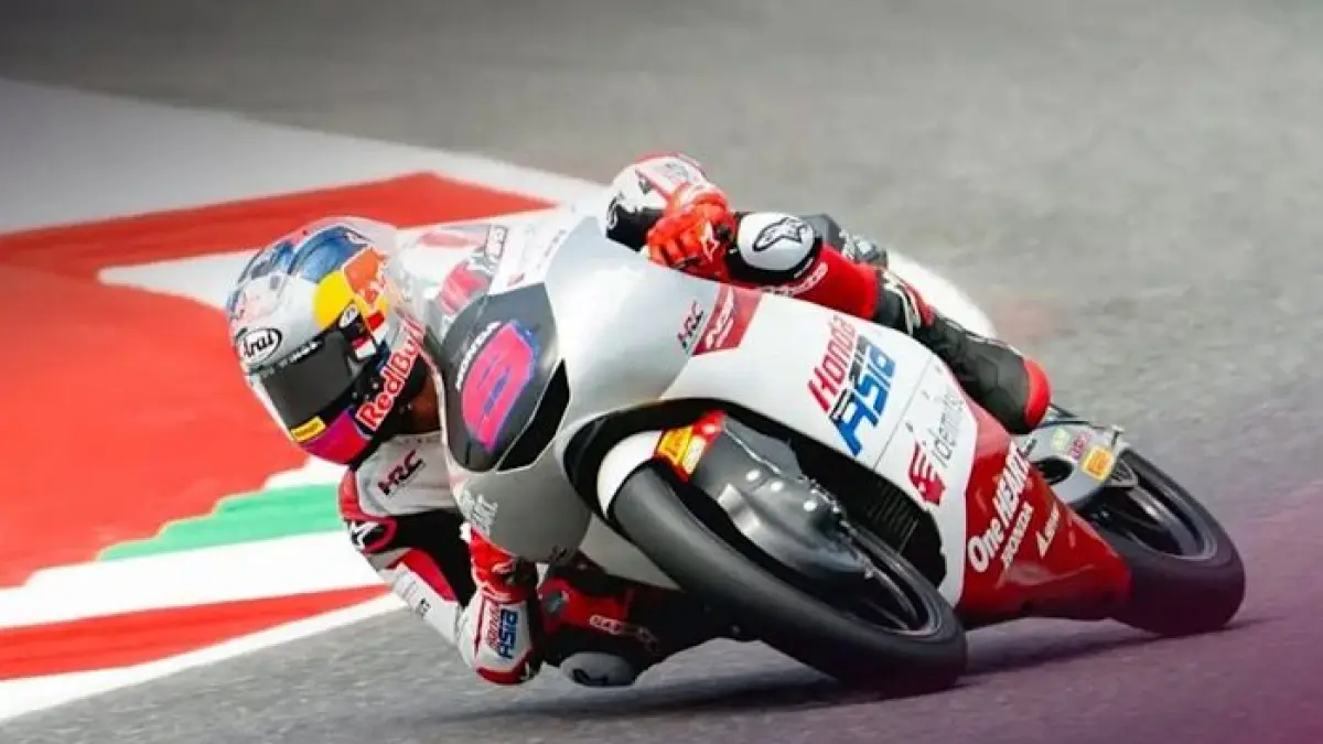 Veda Ega Pratama terpuruk di posisi 22 FP2 Moto3 Ceko 2026. Sementara Hakim Danish tampil impresif dan masuk lima besar.(pinterest)