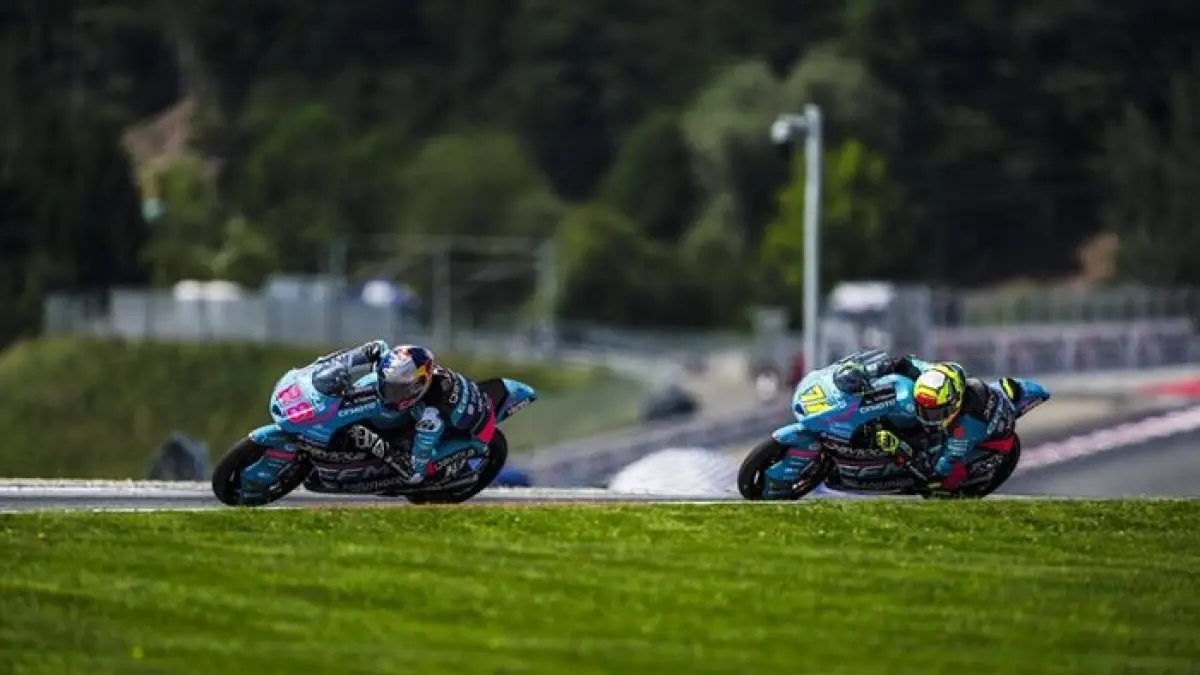 Klasemen Moto3 2026 terbaru usai GP Ceko, Veda Ega Pratama bertahan di posisi 6 dan terus memburu lima besar dunia.(Gemini AI)