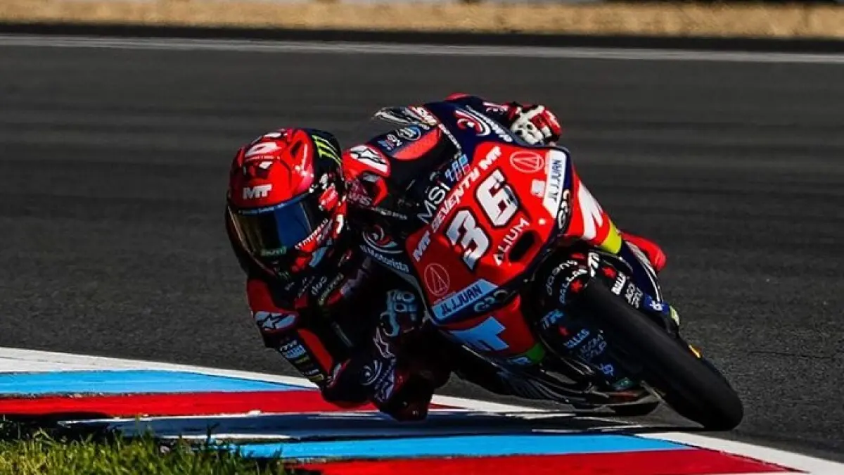 Klasemen Moto3 2026 terbaru usai GP Ceko, Veda Ega Pratama naik ke 82 poin dan semakin dekat menembus lima besar dunia.(Gemini AI)