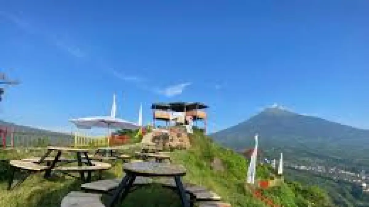  Bingung pilih destinasi keluarga? Simak rekomendasi Wisata Pegunungan Paling Populer di Temanggung 2026 dengan wahana seru dan air pegunungan.