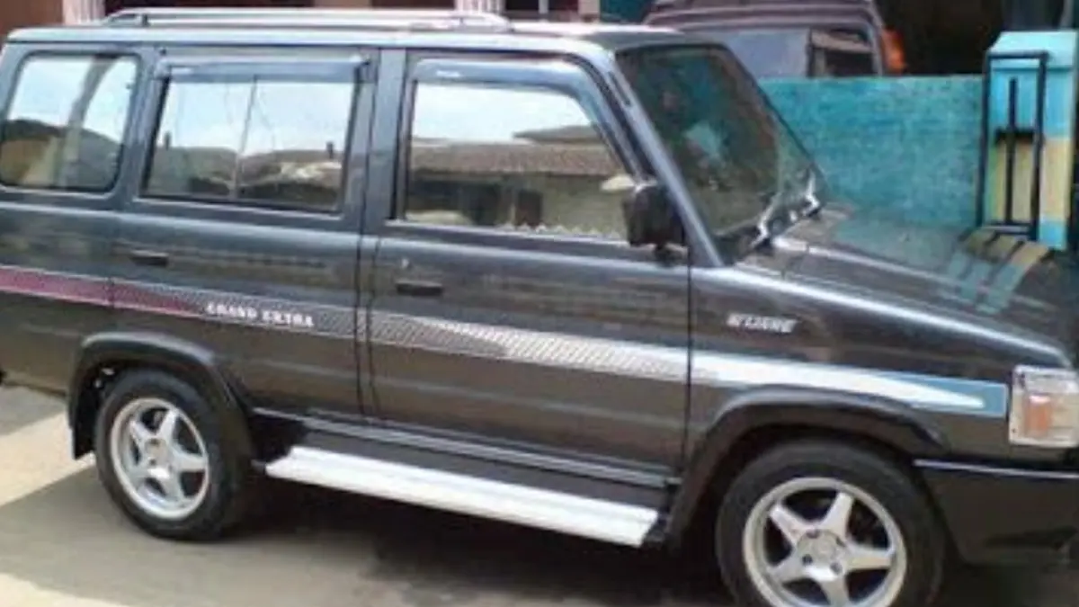 Mobil bekas di bawah 100 juta bermesin diesel masih layak dibeli karena irit, tangguh, dan nyaman untuk harian. (PINTEREST)