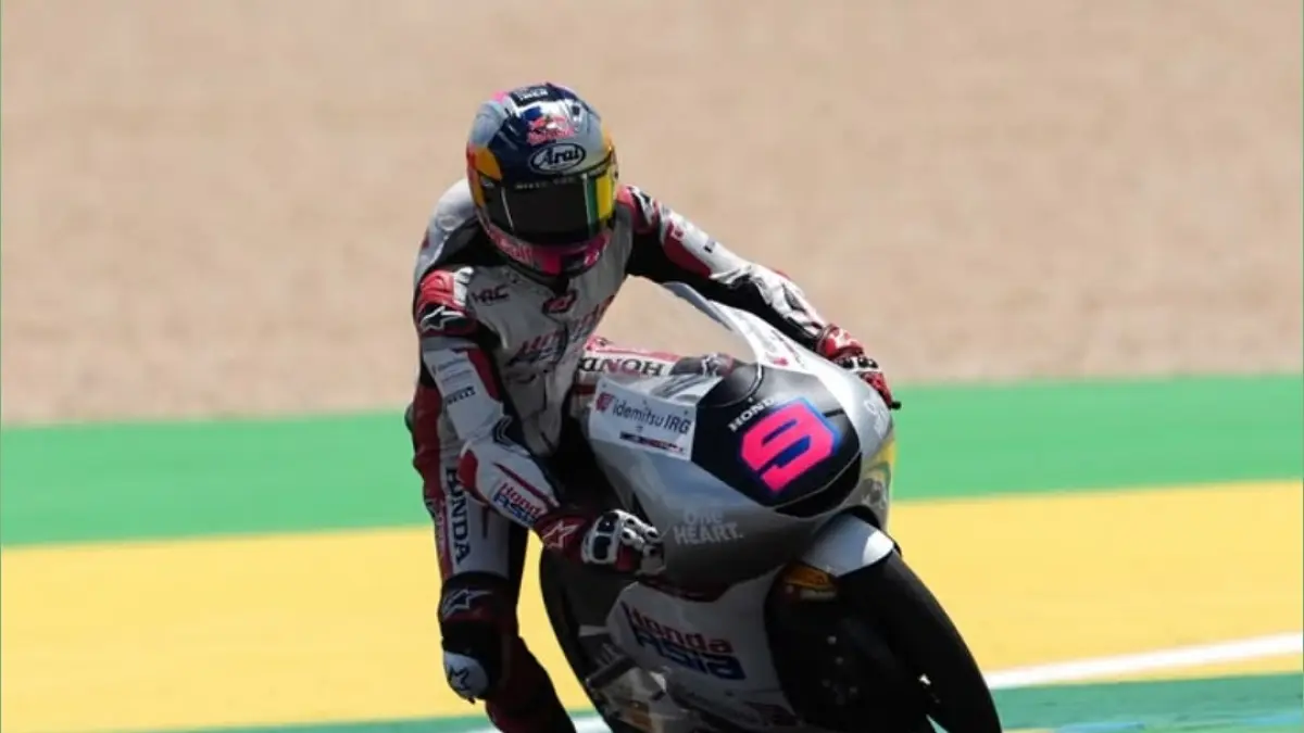 Veda Ega Pratama finis P5 dari P20 di Moto3 Ceko 2026, Hakim Danish juara, klasemen Moto3 makin ketat musim ini.