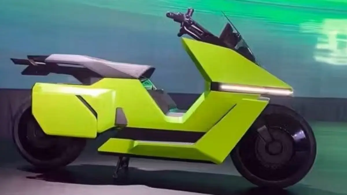 Rasakan sensasi berkendara futuristik bersama Omoway OMO X Indonesia! Motor listrik bongsor bertorsi gahar 320 Nm dengan suspensi mewah ala Goldwing. (PINTEREST)