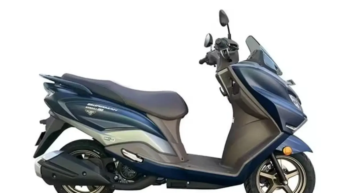 Kelebihan Suzuki Burgman Street 125 EX 2026. Skutik irit dengan dek selonjoran dan bagasi lega, bikin spek Honda EM1 e: kalah saing!