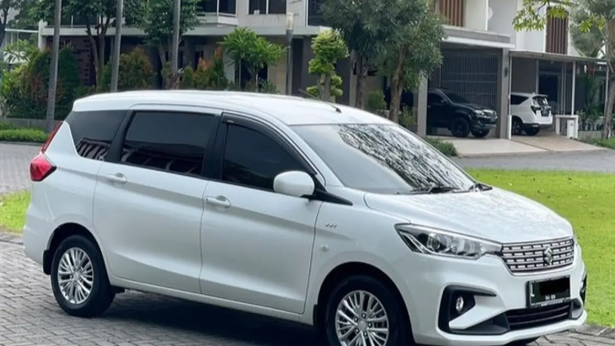 Suzuki Ertiga terbaru 2026 diduga segera meluncur dengan desain baru, fitur ADAS, hingga opsi hybrid dan mobil listrik. (Pinterest)