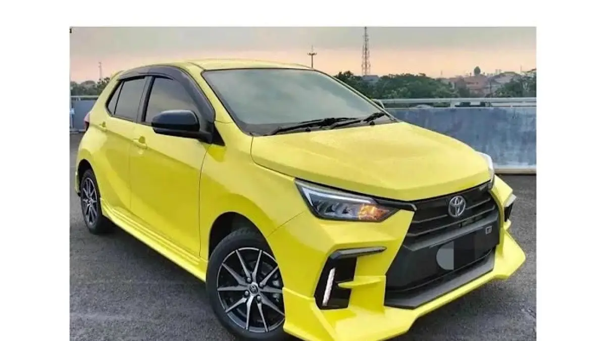 Modifikasi Toyota Agya G CVT bergaya GR sukses bikin tampil lebih sporty. Intip daftar ubahan, interior premium, dan biaya modifikasinya.(pinterest)