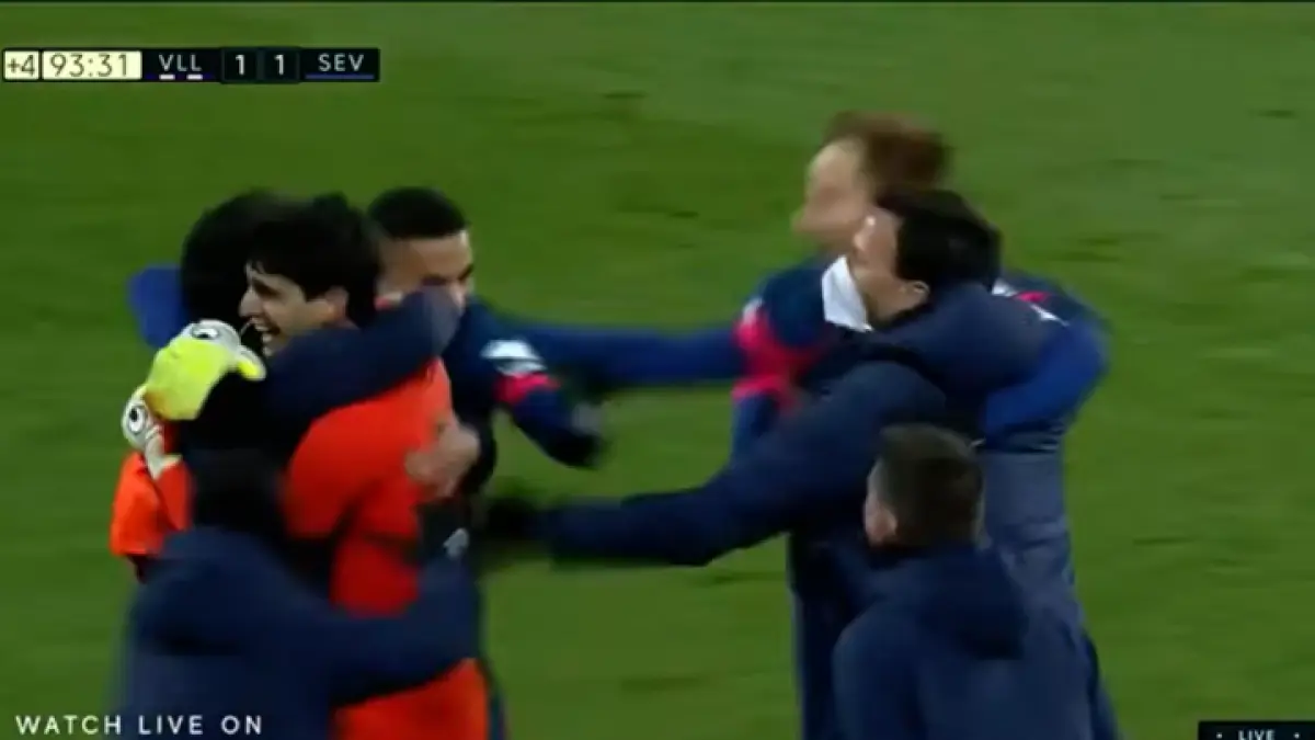 Aksi heroik gol kiper Sevilla Bono menit akhir selamatkan tim dan bikin lawan gigit jari. (YT. ROOM HD)