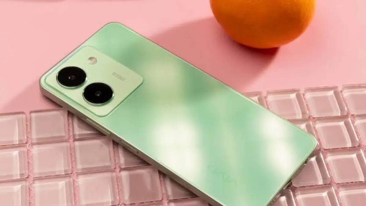  Daftar HP Snapdragon 1 Jutaan yang mengusung resolusi layar jernih Full HD+. Simak keunggulan Samsung Galaxy A05s dan Vivo Y27s yang lengkap dengan fitur NFC.