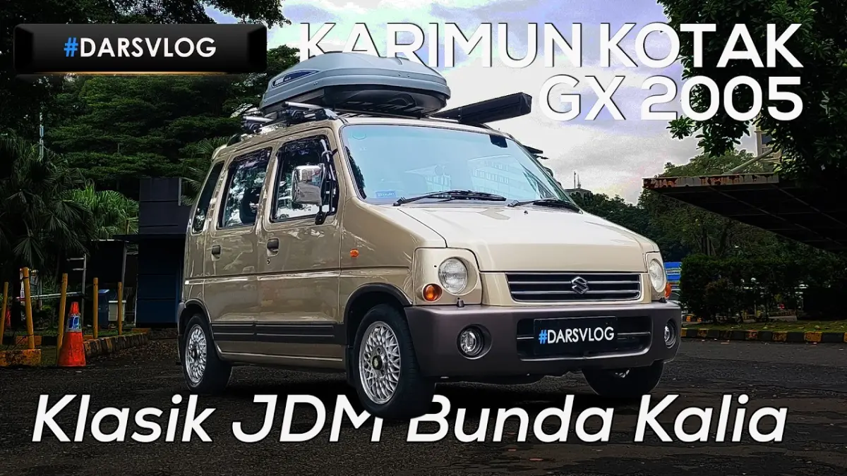 Suzuki Karimun Kotak GX 2005 milik Bunda Kalia dimodifikasi hingga setara harga mobil. Simak konsep fungsional yang sukses mencuri perhatian. (Youtube. com)