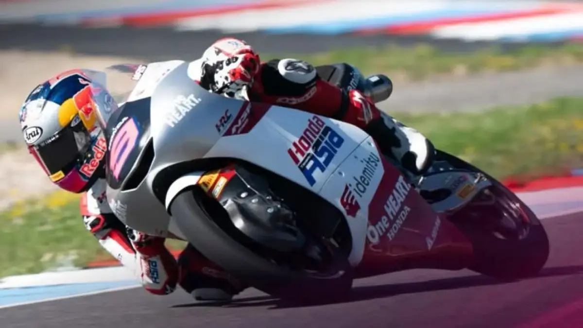 Feda Ega Pratama mendapat sponsor Liqui Moly usai tampil impresif di Moto3 Assen. Kini pembalap Indonesia siap bangkit menghadapi Moto3 Jerman 2026 (Pinterest).