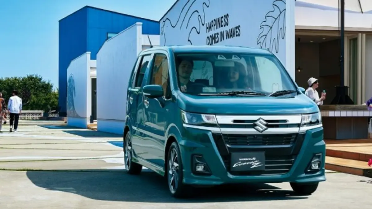 Tes konsumsi BBM Suzuki Karimun Wagon R dengan metode full to full mencatat hasil 15,2 km/liter meski digunakan di jalur perkotaan yang padat dan macet (Pinterest).