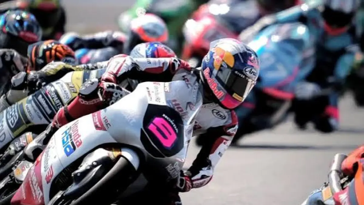 Heboh video hasil Moto3 Jerman 2026 yang mengklaim Veda Ega Pratama raih podium di Sachsenring. Cek fakta kebenaran dan klarifikasi lengkapnya di sini!