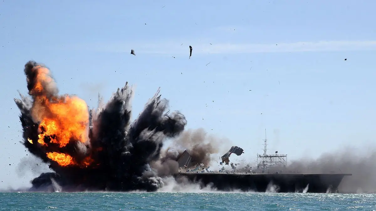 MEMANASNYA HORMUZ: Ketegangan Selat Hormuz meningkat setelah AS menyerang Iran, memicu ancaman baru terhadap pasokan minyak dunia global.
