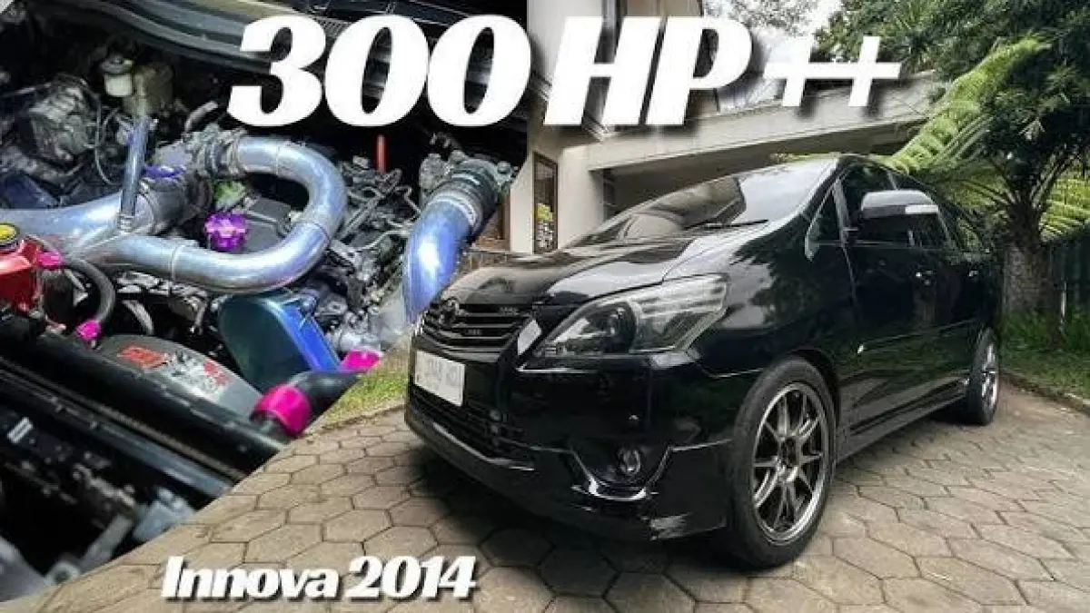  Sektor interior modifikasi mobil harian Toyota Innova 2KD. Dilengkapi sistem audio 2-way Audio Circle Hamburg senilai Rp 25 juta dan head unit Kenwood.