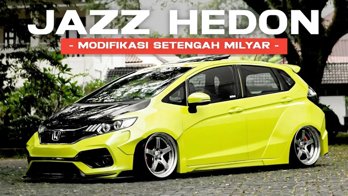 Modifikasi Honda Jazz GK5 2015 tampil ekstrem dengan facelift 2020, turbo TD04, air suspension, BBK, dan balutan karbon yang bikin tampil beda. (Youtube. com)