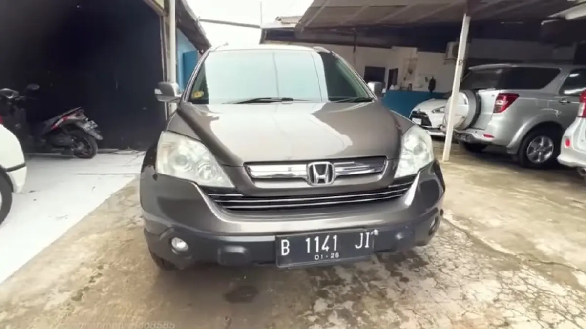 Beli mobil baru kemahalan? Cek 5 rekomendasi mobil bekas di bawah 120 juta berjenis SUV ini. Ada CR-V, X-Trail, hingga Terios 2012 yang mewah dan siap pakai! (Screenshot Youtube)