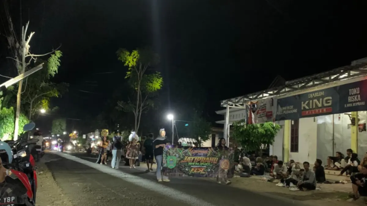 Bersih Desa Jatiprahu mempererat kebersamaan warga melalui semaan Al-Qur
