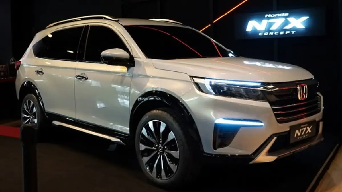 Promo Honda awal 2026 hadir dengan diskon besar, bunga 0 persen, DP ringan, dan kesempatan membawa pulang Honda Brio gratis. Simak detailnya di sini (Pinterest).