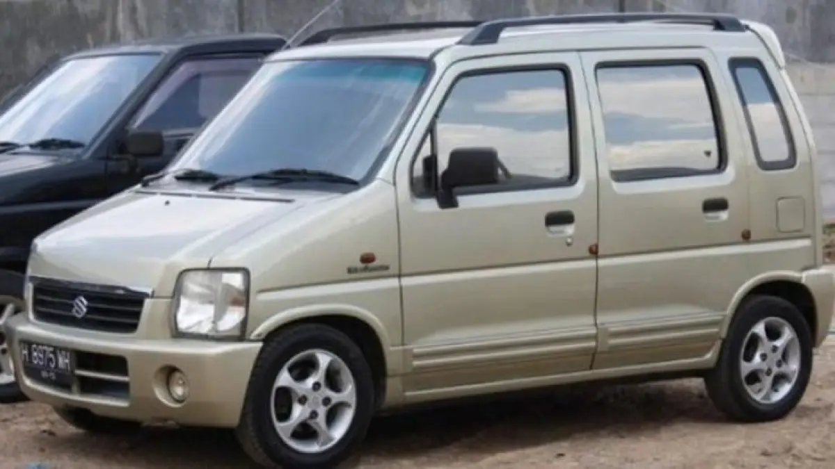 Suzuki Karimun Kotak kini menjadi mobil culture yang banyak diburu. Simak sejarah, penjualan, kelebihan, kekurangan, dan alasan popularitasnya kembali naik (Pinterest).