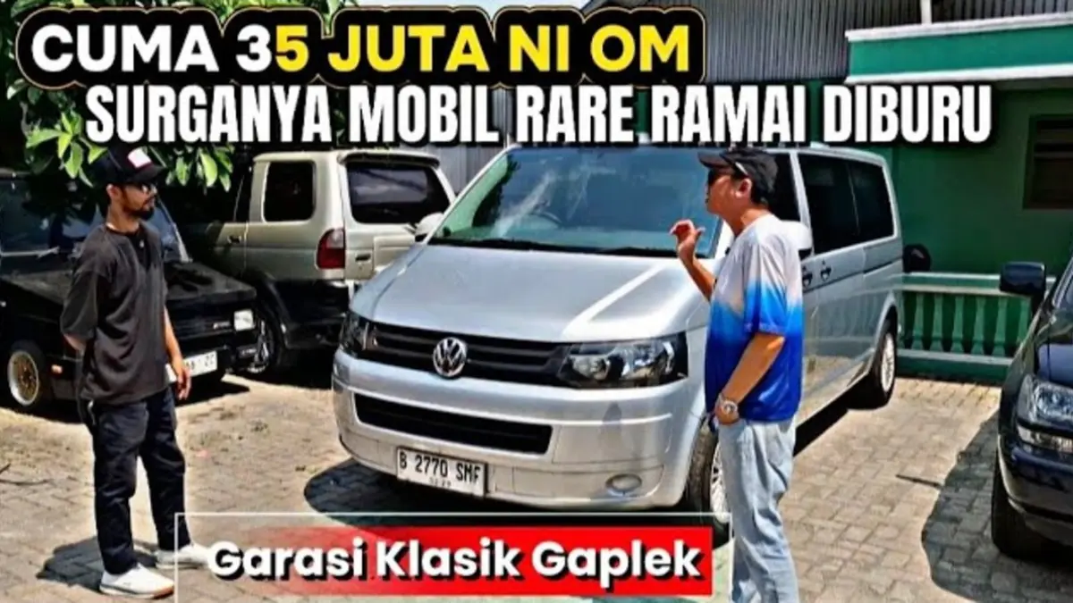Mobil klasik di Purworejo dijual mulai Rp25 juta. Ada Jeep Wrangler, VW Kodok, Land Rover, Toyota Harrier hingga VW Transporter. (Youtube. com)