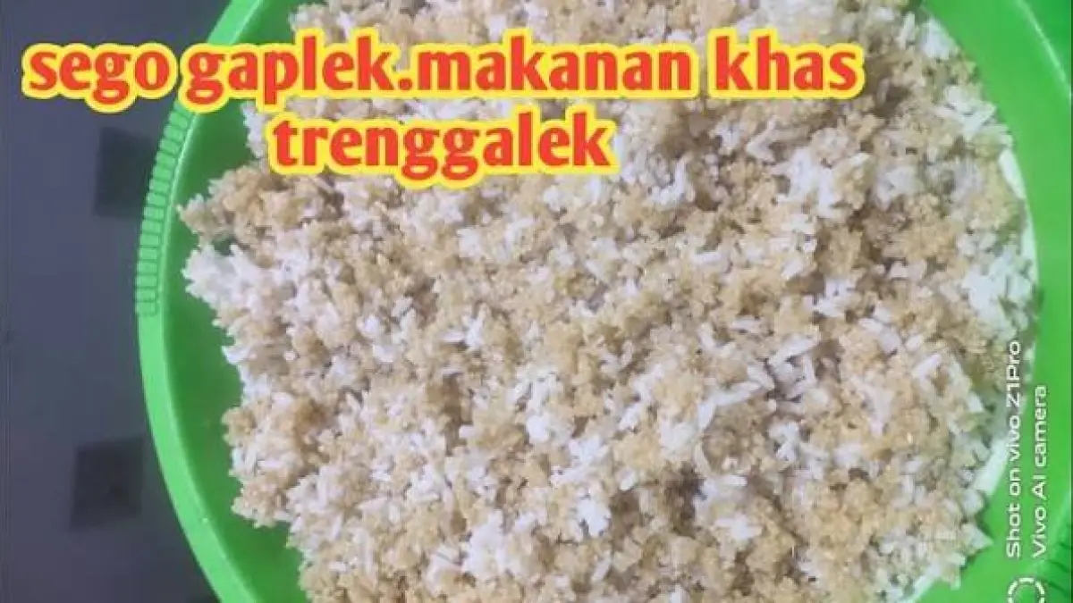 Nostalgia pembuatan Gaplek Trenggalek tradisional di Dusun Bangun Desa Wonokerto. Warisan rasa tiwul legendaris yang selalu dirindukan perantau.
