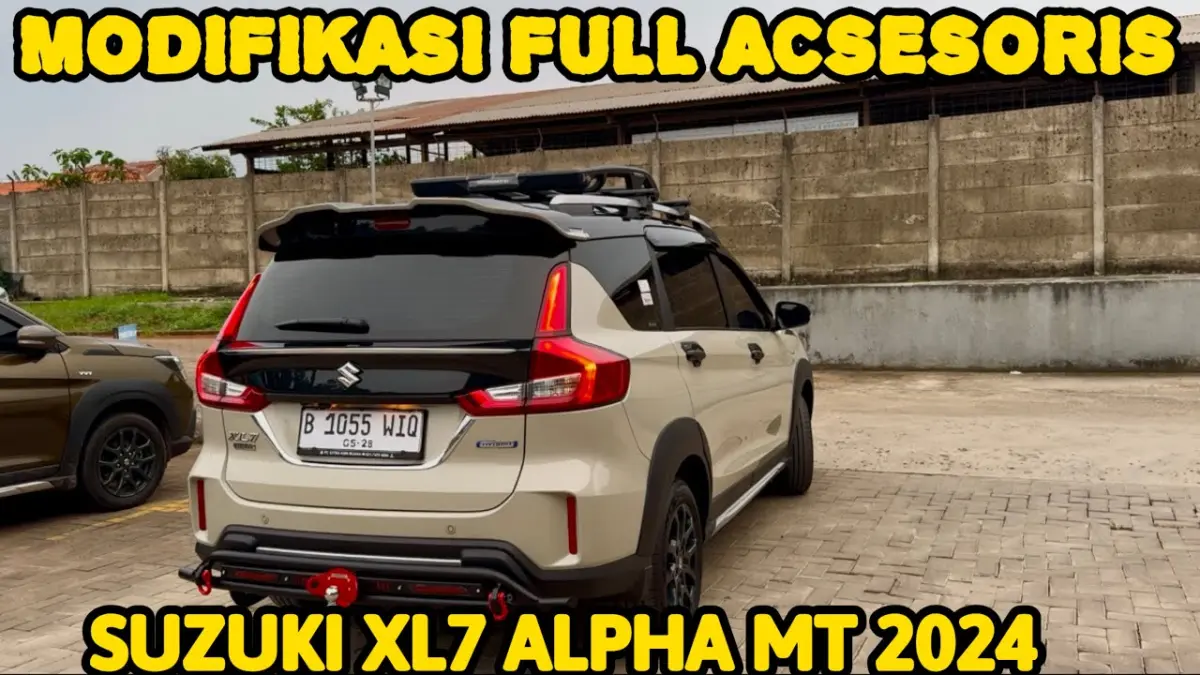 Suzuki XL7 Alpha milik Warman tampil makin gagah setelah dipasang aksesori senilai Rp8,8 juta, mulai Seven Coat, roof rack hingga crank guard. (Youtube. com)