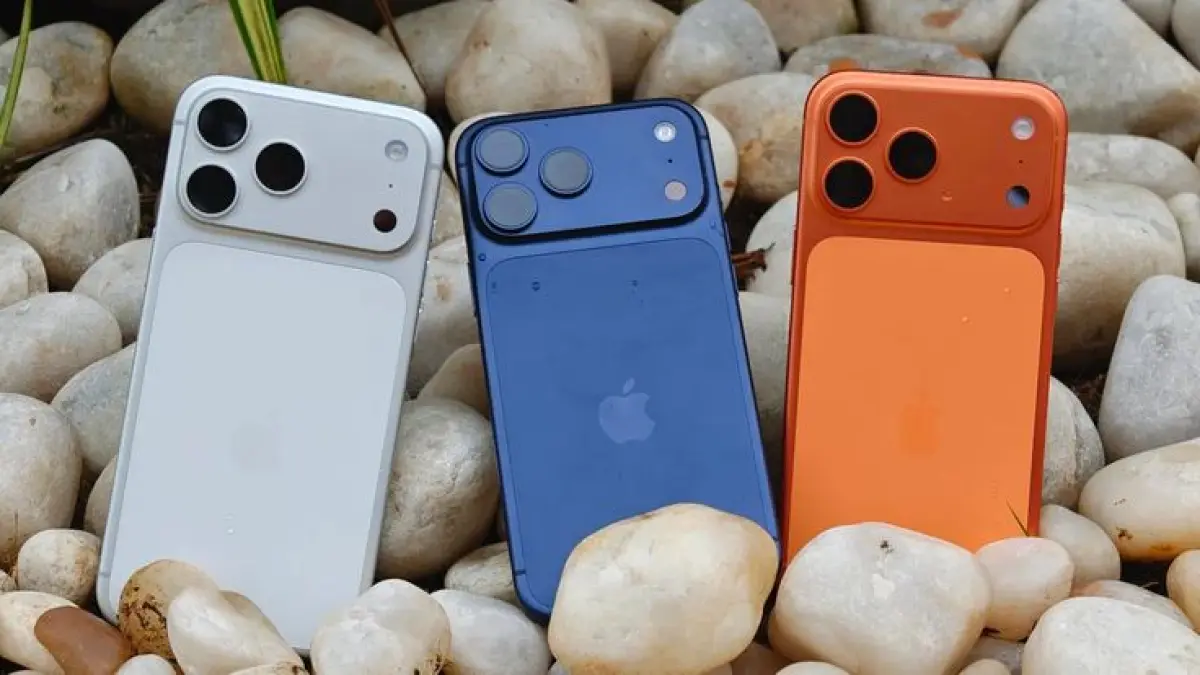 iPhone turun harga yang masih worth it di 2026 adalah iPhone 14 dan iPhone 15. Simak perbandingan harga dan fitur keduanya (Pinterest).