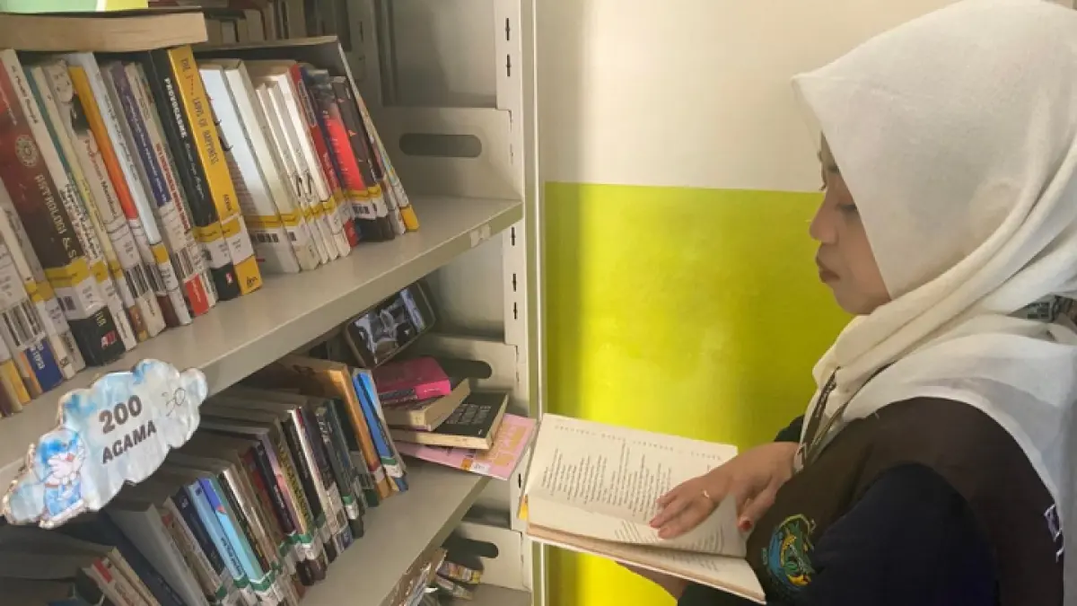 TETAP EKSIS: Perpustakaan di Desa Buluagung, Kecamatan Karangan, yang masih aktif beri layanan ke warga.(GUNAWAN/ RADAR TRENGGALEK)