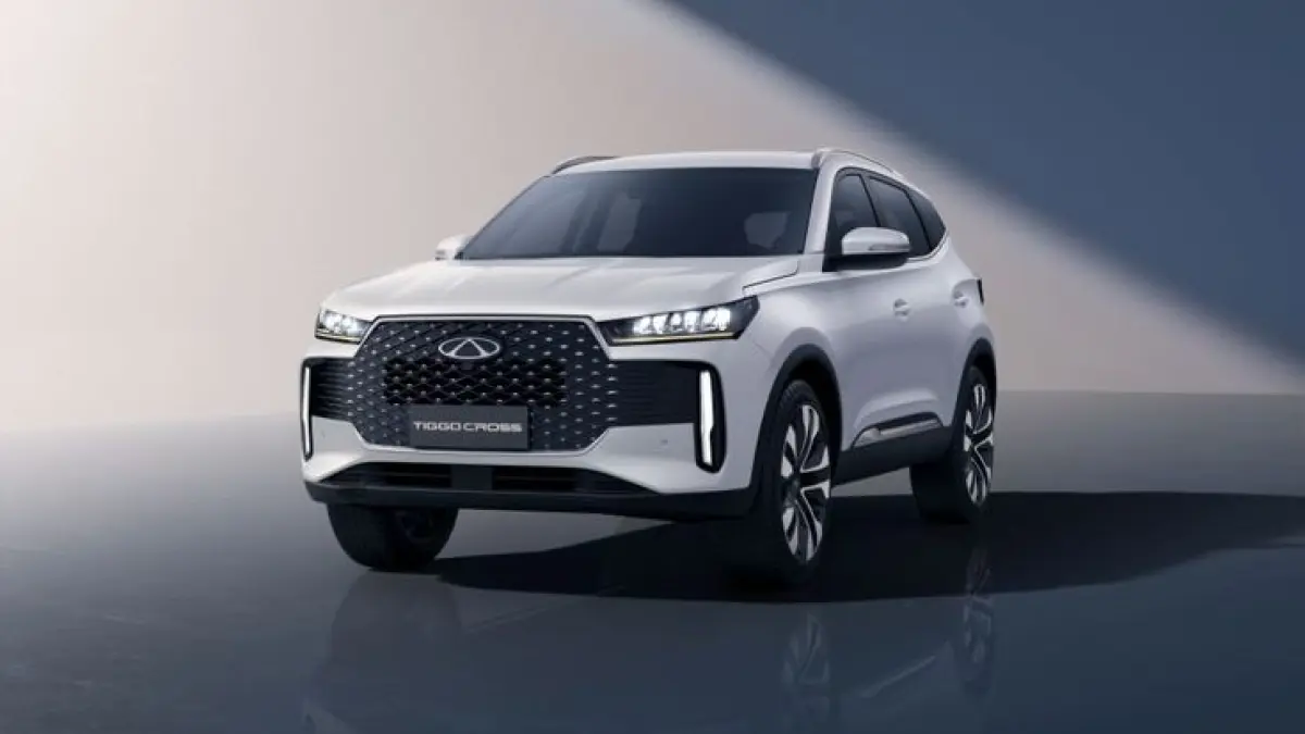 Chery Tiggo Cross hadir dengan harga Rp289,5 juta, mesin 1.500 cc, 15 fitur ADAS, kamera 360, dan interior modern. Simak spesifikasi lengkap serta keunggulannya (Pinterest).