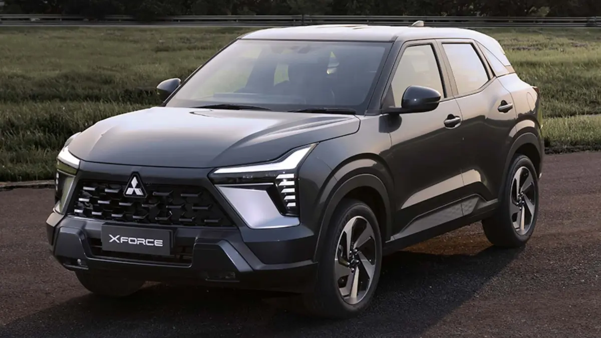 Mitsubishi XForce Hybrid GIIAS 2026 resmi meluncur dengan mesin hybrid baru, konsumsi BBM hingga 25 km/l, fitur premium bertambah, dan harga varian bensin justru turun (Pinterest).