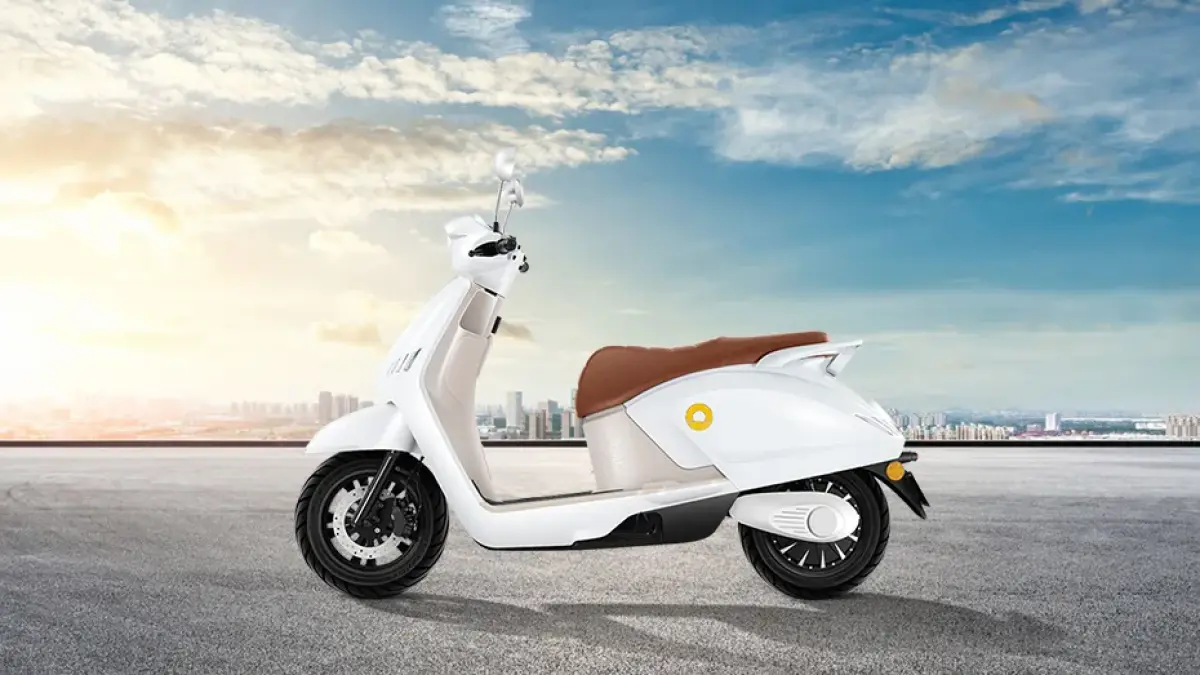 Motor listrik terbaik 2026 hadir mulai Rp15 jutaan. Simak 5 pilihan dengan jarak tempuh hingga 140 km, performa tinggi, dan fitur modern (Pinterest).