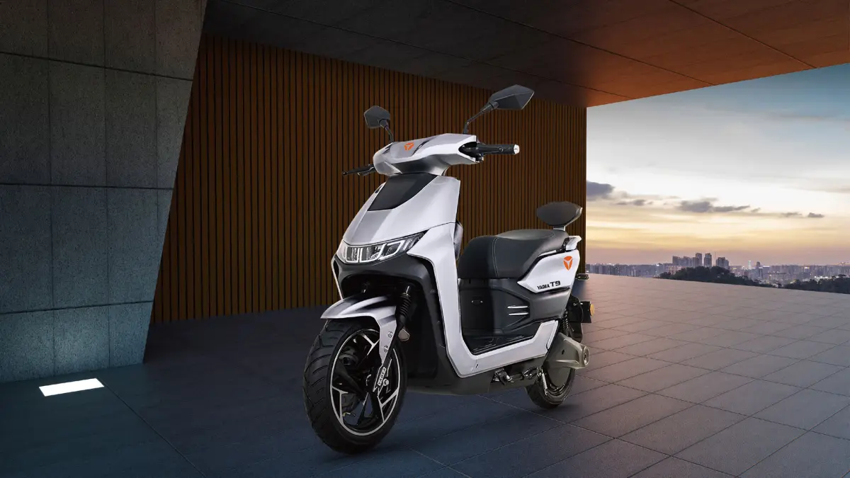 Yadea T9 dibanderol Rp14,5 juta setelah subsidi dengan jarak tempuh hingga 100 km. Simak hasil uji performa, tanjakan, baterai, dan fitur motor listrik ini (Pinterest).