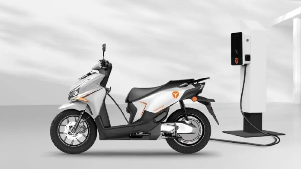 Yadea Velx Rp39 juta menawarkan build quality solid, baterai lithium, performa hingga 92 km/jam, dan karakter ringan yang cocok untuk penggunaan harian (Pinterest).