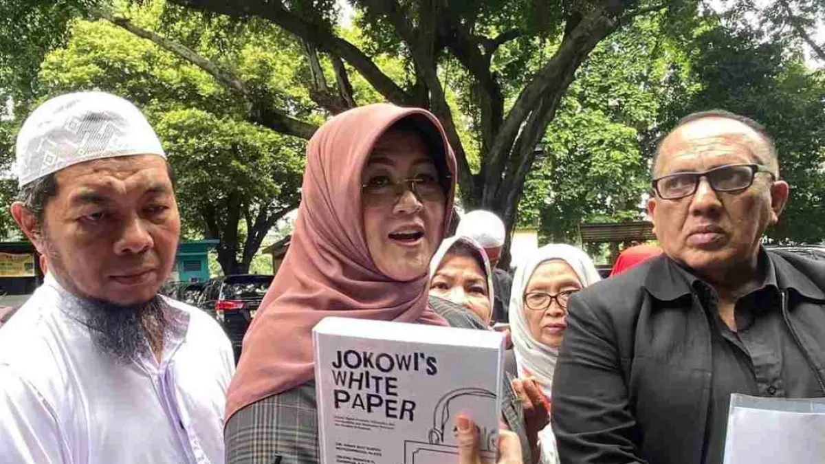 Dr. Tifa menyatakan hijrah dari polemik ijazah Jokowi. Namun, proses hukum berlanjut dan sidang praperadilan digelar 13 Agustus 2026 (Pinterest).