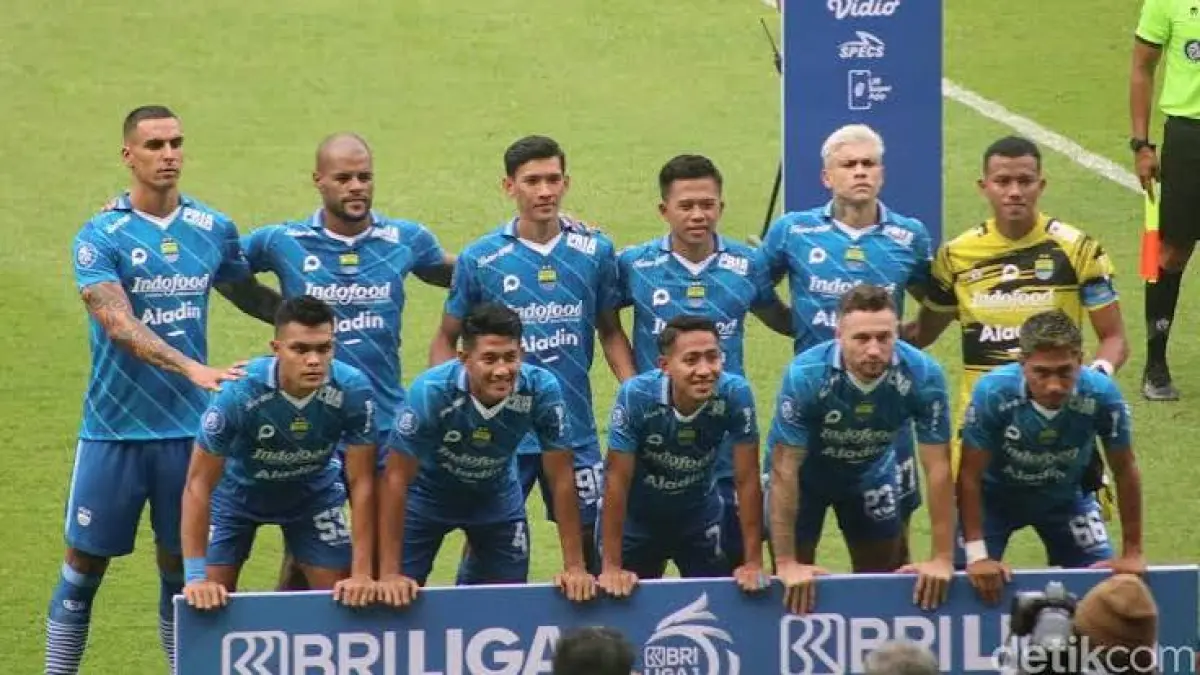 Daftar lengkap pemain asing Persib Bandung musim 2026/2027. Bertabur bintang mahal seperti Balsa Sekulic hingga racikan anyar lini belakang Maung Bandung!
