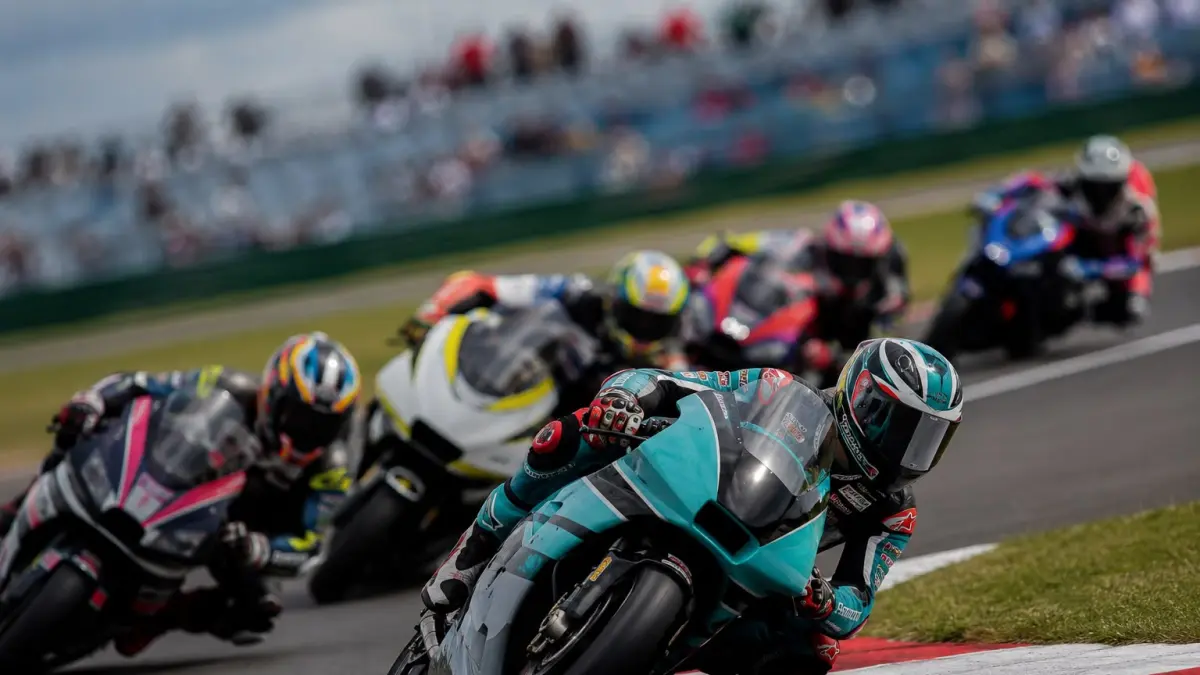 Jadwal Moto3 Inggris 2026 dan Klasemen Terbaru: Maximo Quiles Kokoh di Puncak