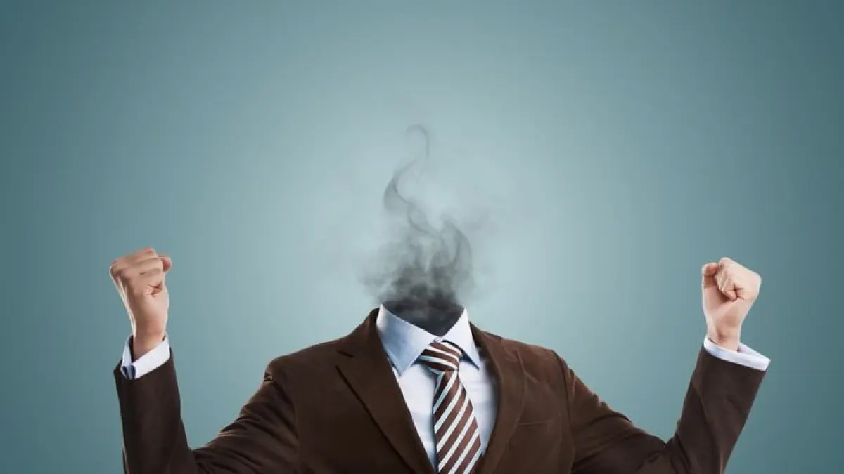 Burnout bisa menyerang pekerja, mahasiswa hingga ibu rumah tangga. Kenali 6 cirinya dan cara mengatasi burnout agar tidak mengganggu kesehatan mental (Pinterest).