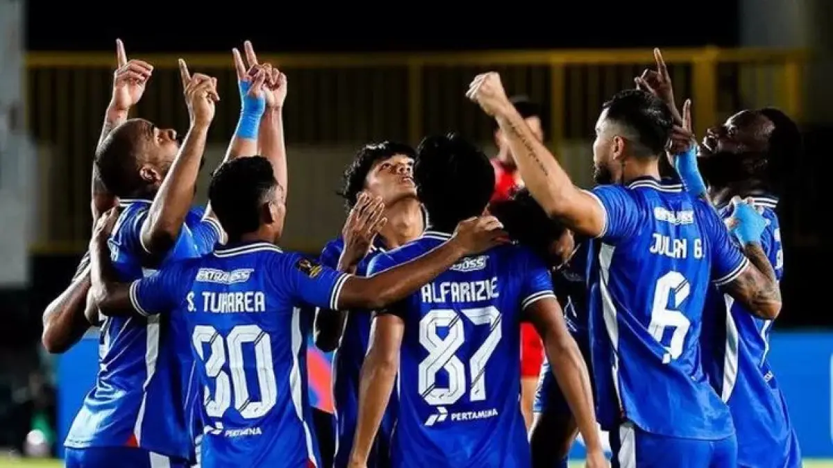 Arema FC dikaitkan dengan Mauro Zilstra dan Samuel Otusayana. Gustavo Henrique juga berpeluang tampil pada laga perdana Super League 2026-2027. (Pinterest).