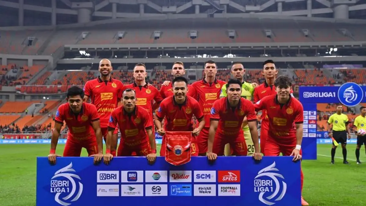 Persija dituntut juara setelah menunjuk STY sebagai pelatih. Coach Akmal menilai STY tak punya banyak waktu untuk membangun tim (Pinterest).